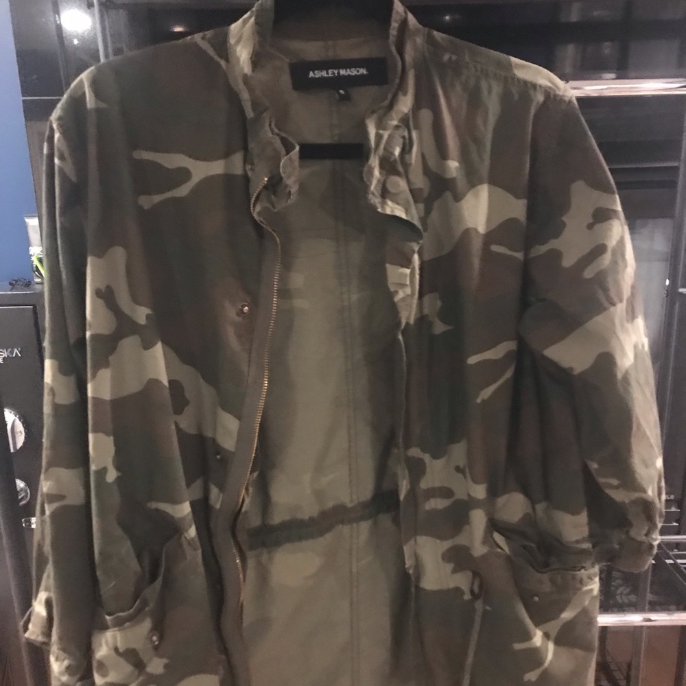 Ashley Mason Camo light jacket
